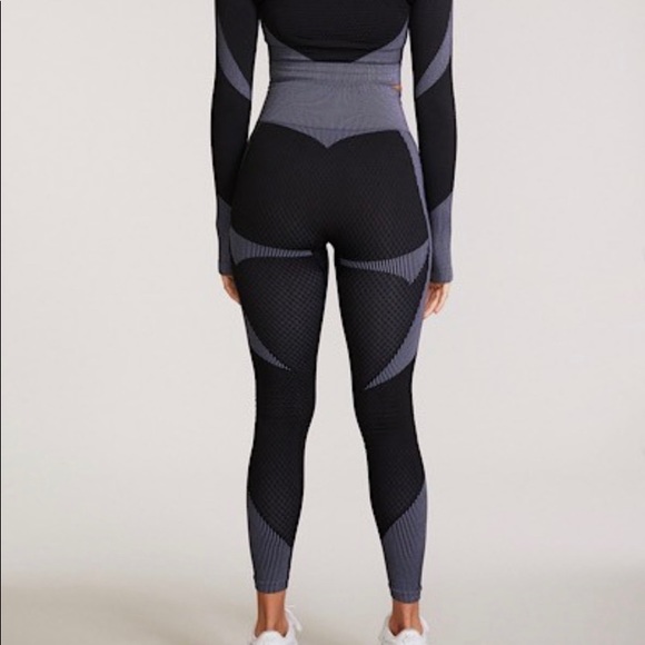 🦋 Work It Out 3 Piece Set - Picture 9 of 10